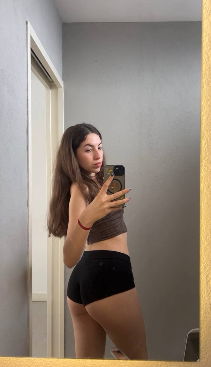 Amber in her underwear in Natal