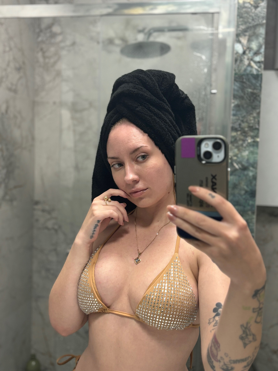 Nude girl KateV in Natal