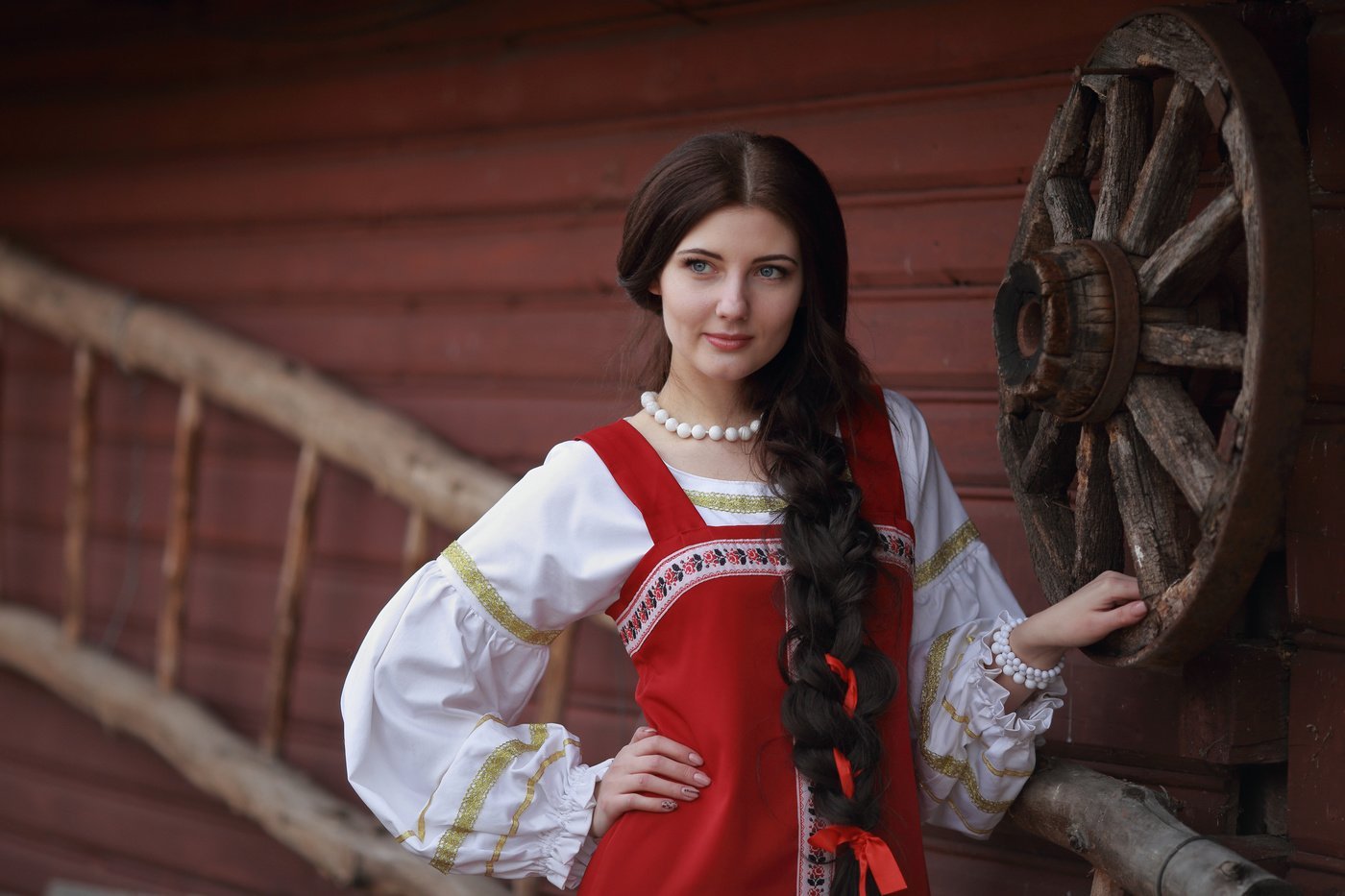 Girls in Slavic costumes in Natal
