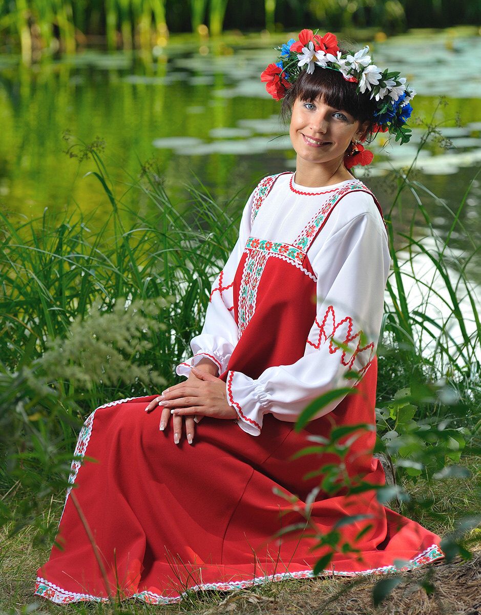 Beautiful girl Girls in Slavic costumes in Natal